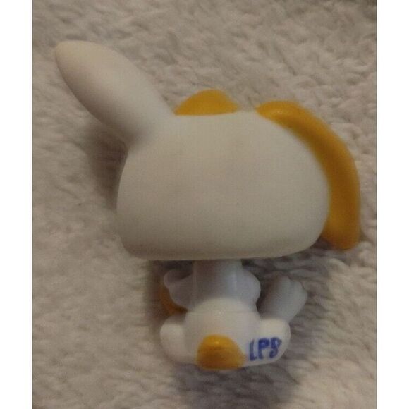Littlest Pet Shop LPS #1417 Yellow And White Long Ear Bunny Green Eyes Hasbro - Picture 2 of 4